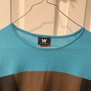 Worth sweater. Brown, turquoise and black light sweater. 
18 inches x 24 inches